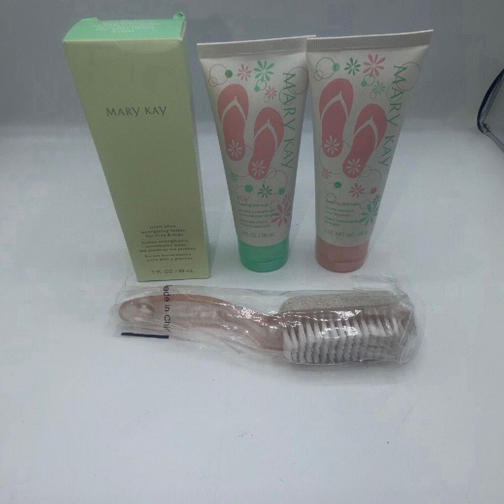 MARY KAY Mint Bliss Foot Care Set-3 Fl oz
